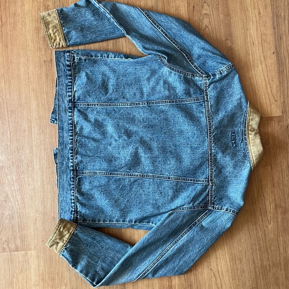 VINTAGE  Embroidered denim jean jacket Size L - Picture 2 of 3